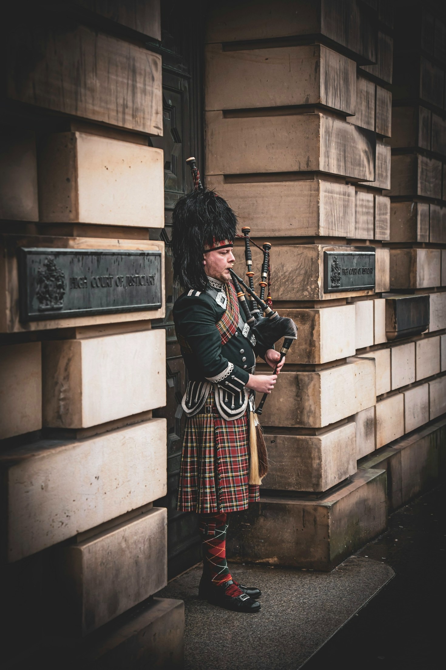 Connecting Masons Across Scotland: A Guide